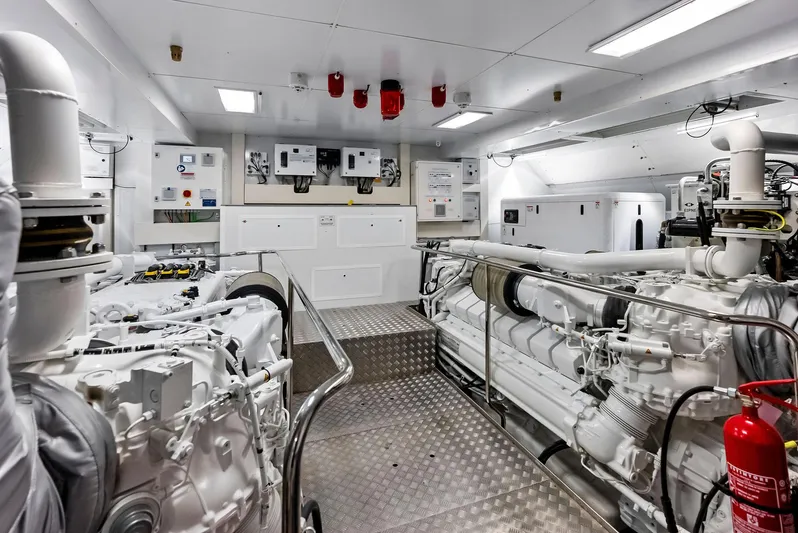 Ciao M Yacht Photos Pics 