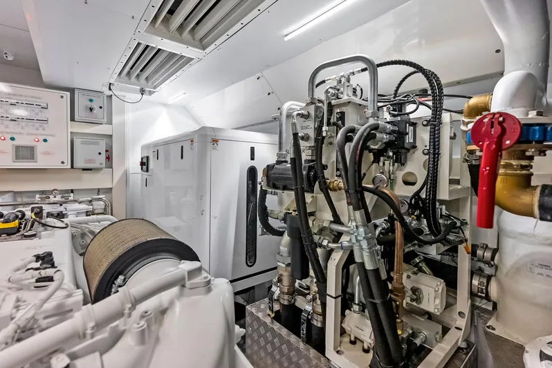 Ciao M Yacht Photos Pics 