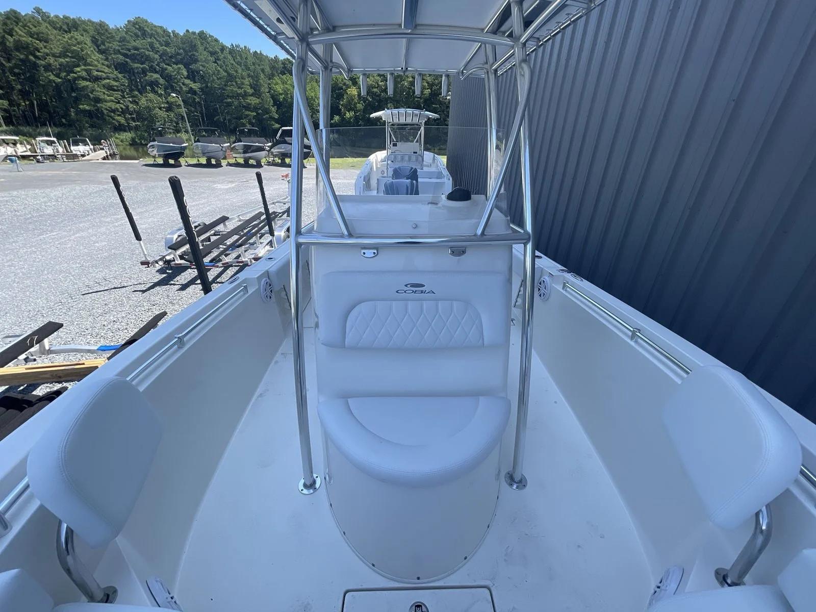 2016 Cobia 237 Center Console Center Console for sale - YachtWorld