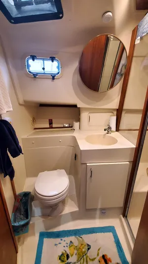 Val Halla Yacht Photos Pics Head Toilet and Vanity