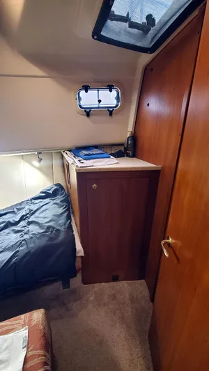 Val Halla Yacht Photos Pics Guest Stateroom Forward