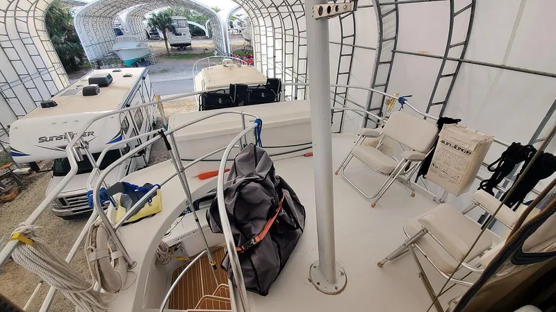 Val Halla Yacht Photos Pics Aft Upper Deck Aft