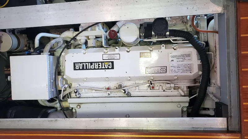 Val Halla Yacht Photos Pics Main Engine Top