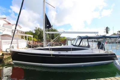 Marlow-Hunter 37