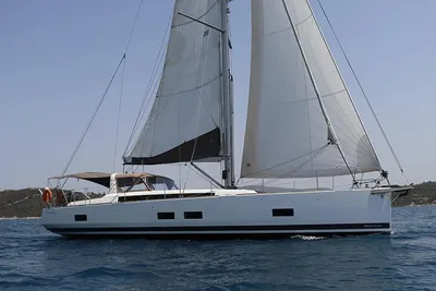 Beneteau Oceanis 55