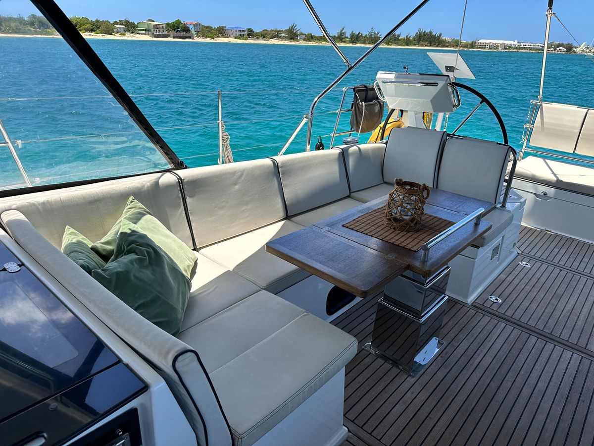 2019 Beneteau 62 