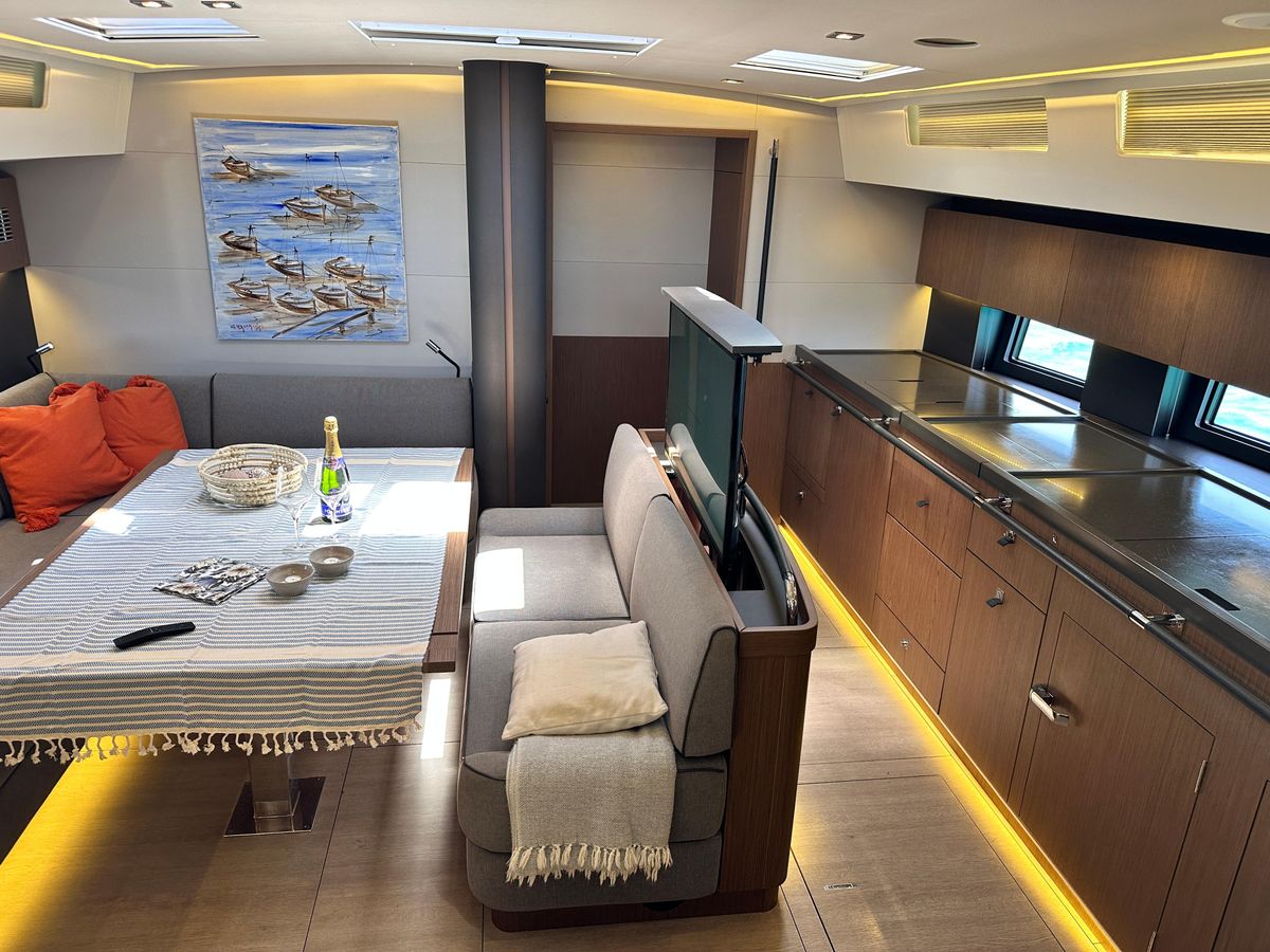 2019 Beneteau 62 