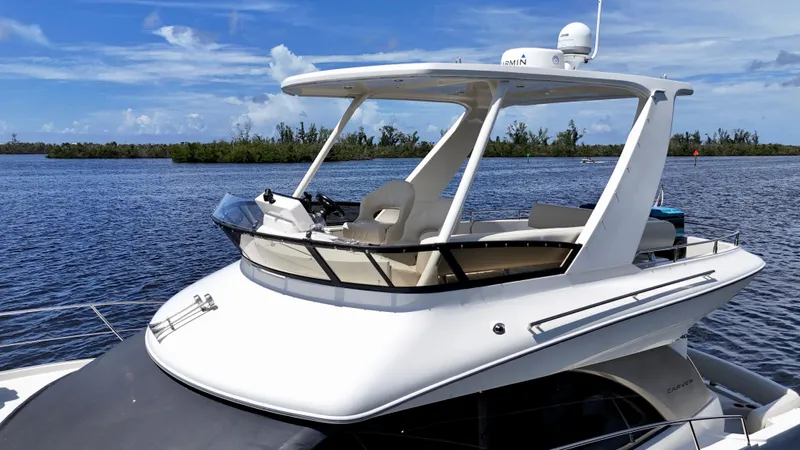 Seas The Day Yacht Photos Pics 2017 Carver - Bridge