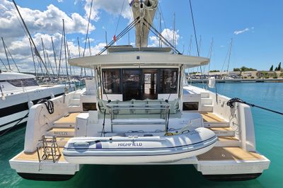 Yacht