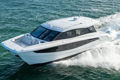 Aquila 46 COUPE