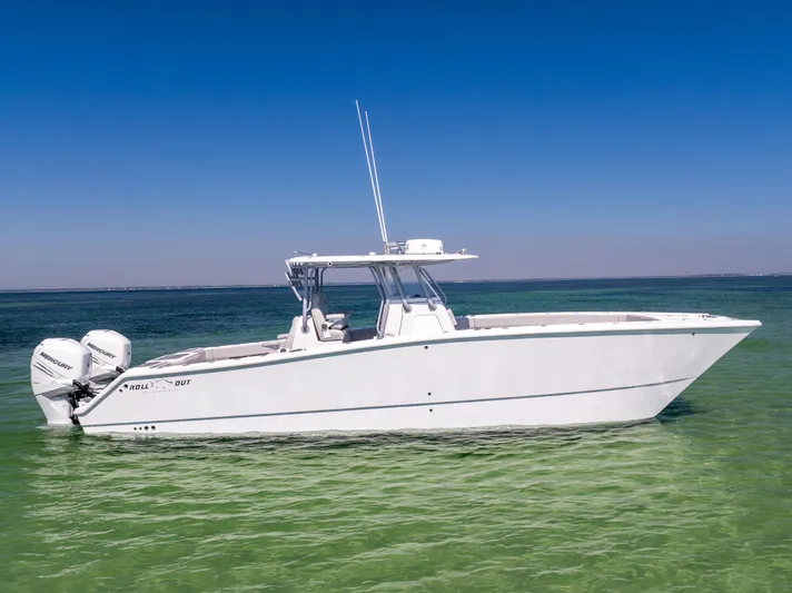  Yacht Photos Pics Freeman 34VH 2022 boat on clear water under blue sky.
