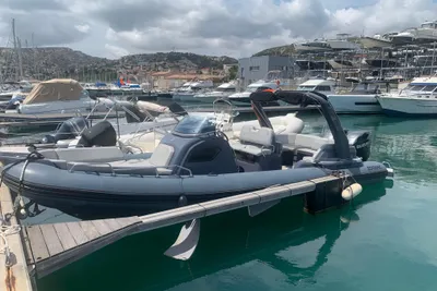 2020 Zodiac Medline 9
