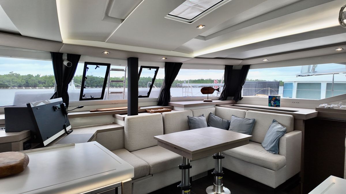 2022 Fountaine Pajot 42 