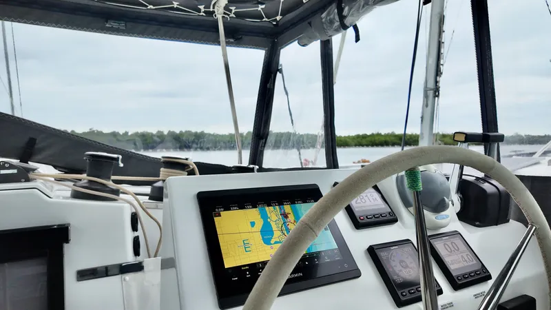 No Brainer II Yacht Photos Pics 