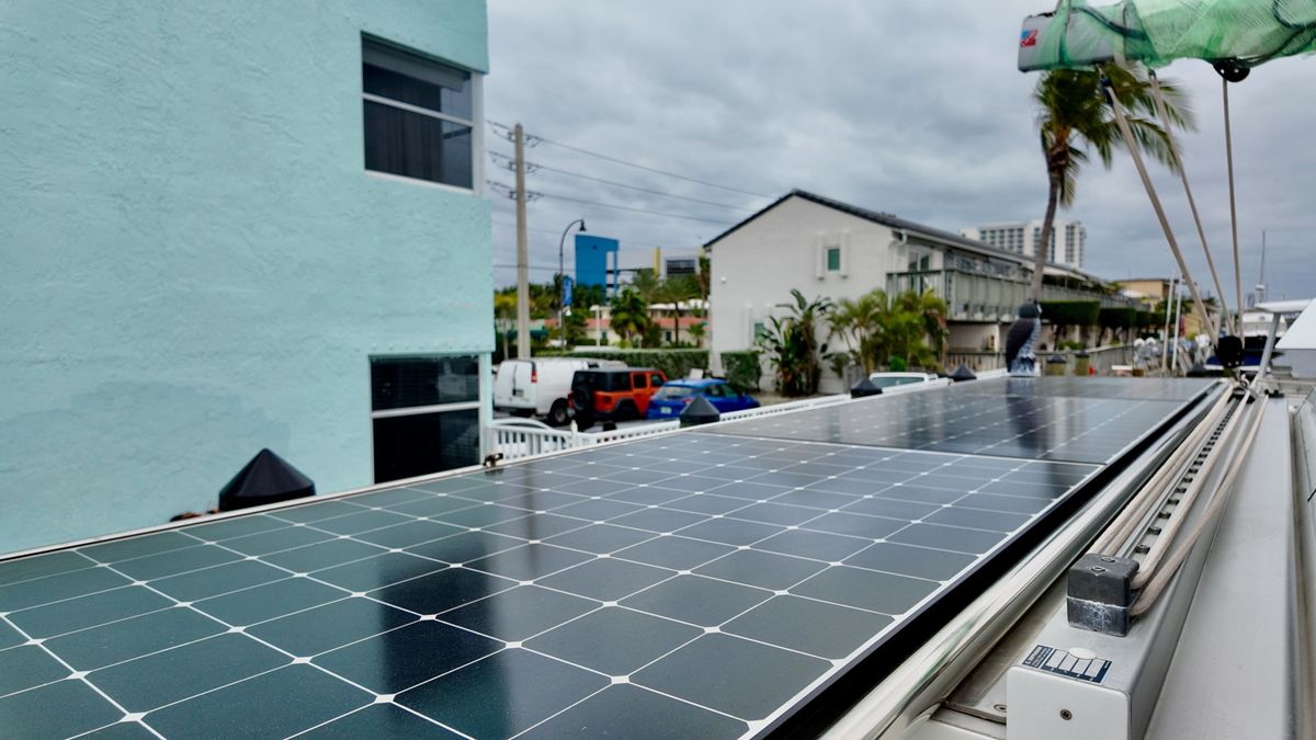 2022 Fountaine Pajot 42 