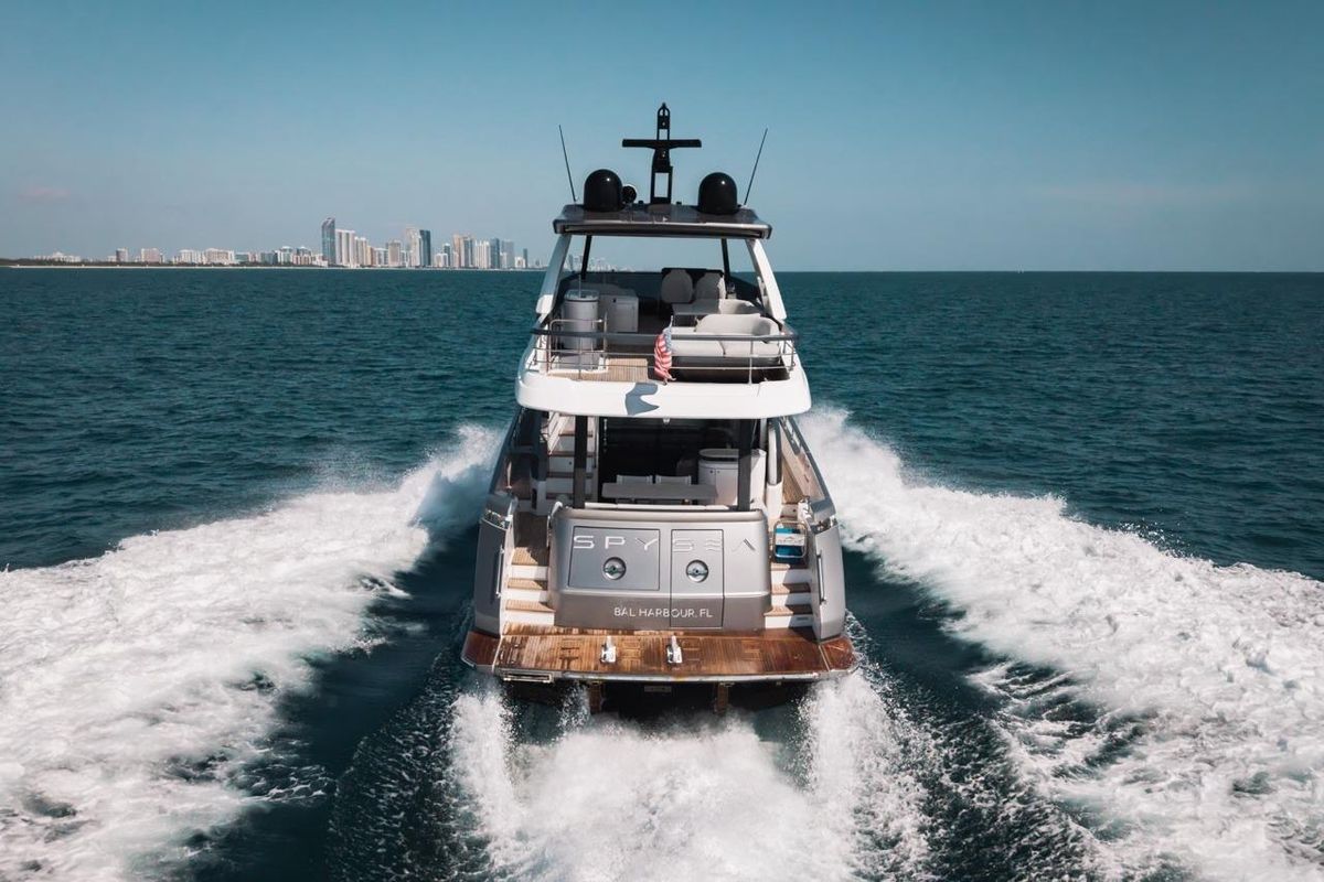 2023 Azimut 68 