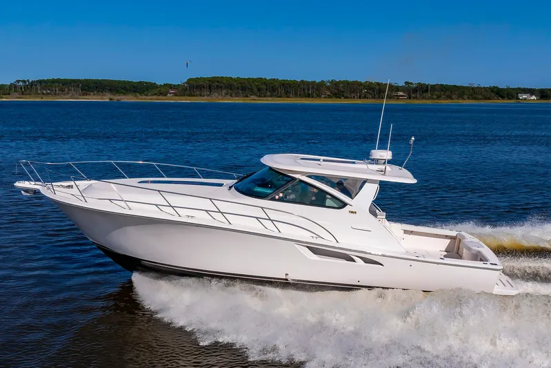 Proteus II Yacht Photos Pics 