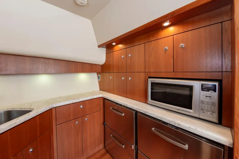 Proteus II Yacht Photos Pics 