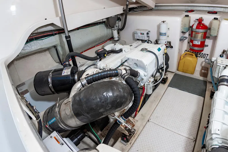 Proteus II Yacht Photos Pics 