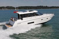 2012 Sealine C48