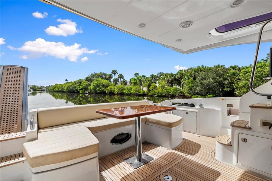 2014 Azimut 54 Flybridge