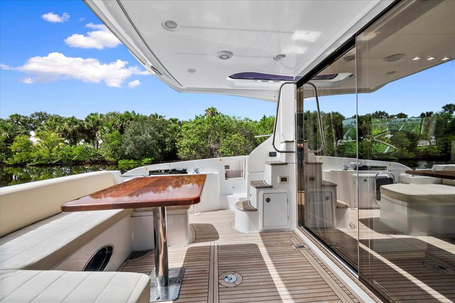 2014 Azimut 54 Flybridge