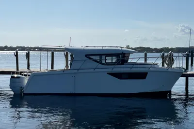 Tuna catamaran