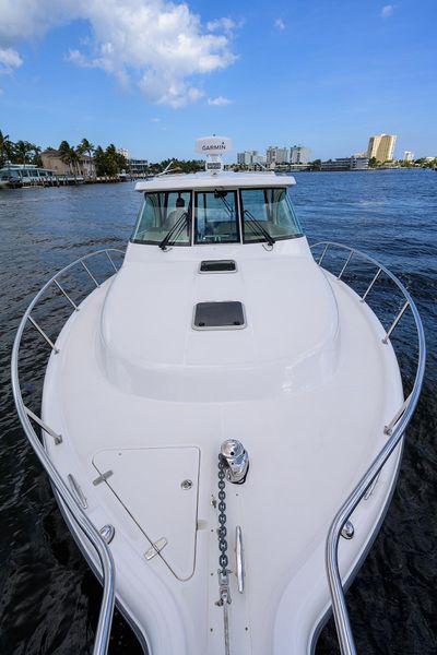 2015 Pursuit OS 385