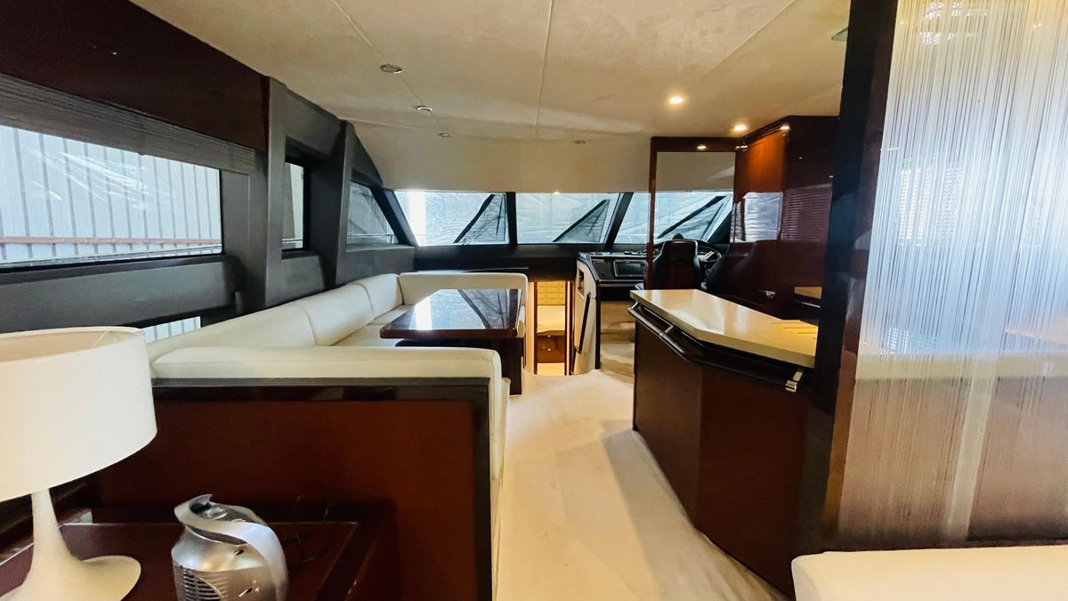 2012 Princess 64 