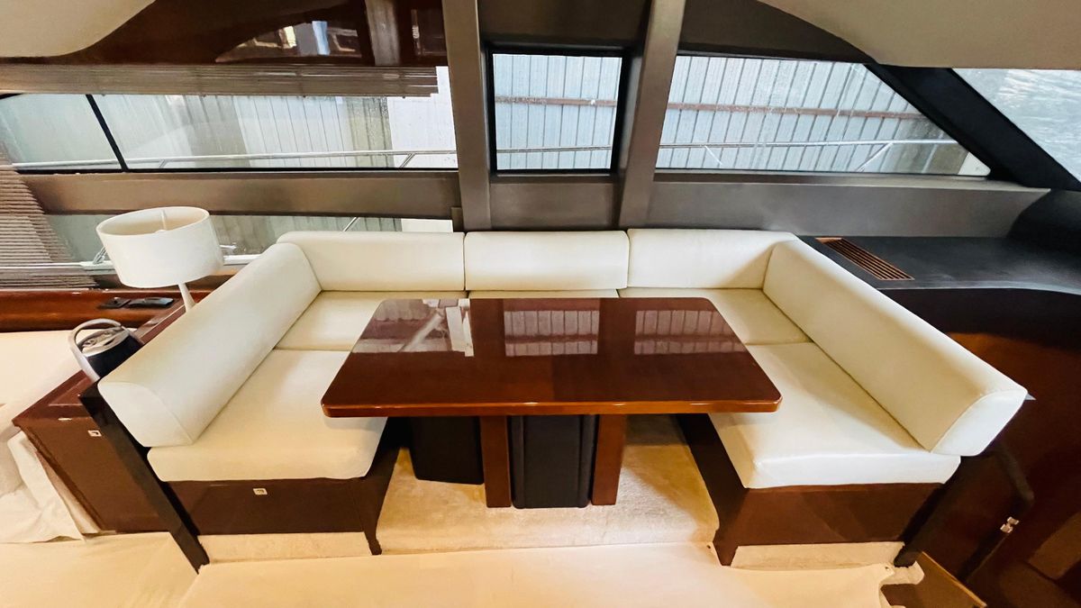 2012 Princess 64 