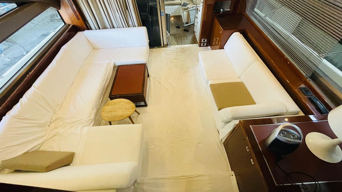 2012 Princess 64 