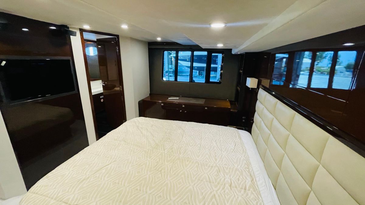 2012 Princess 64 