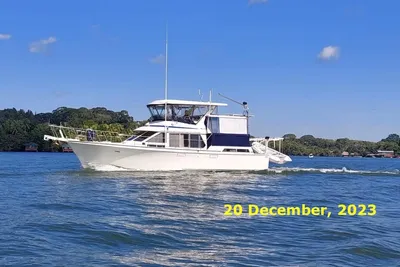 1986 Tollycraft 44 Cockpit Motor Yacht