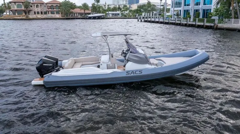  Yacht Photos Pics 2024 Sacs Strider 900 - Image 9