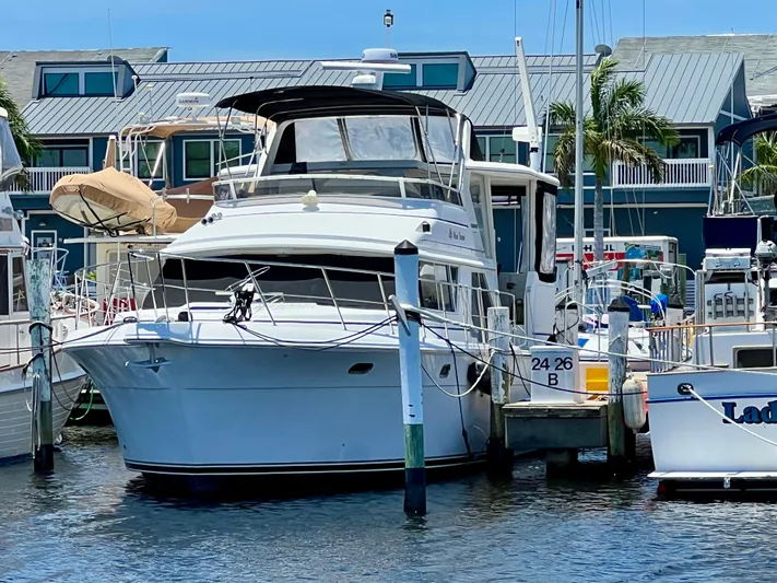 New Dawn Yacht Photos Pics 