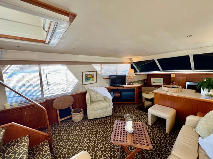 New Dawn Yacht Photos Pics 