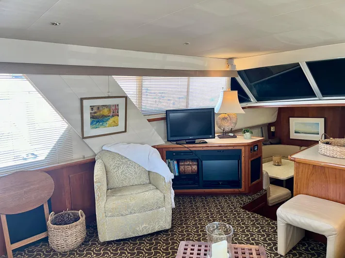 New Dawn Yacht Photos Pics 