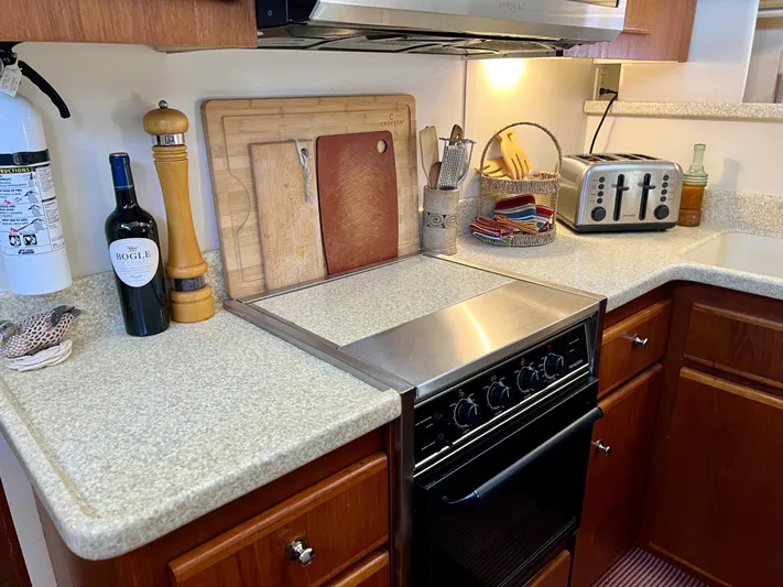 New Dawn Yacht Photos Pics 