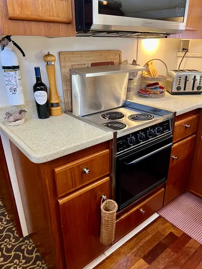 New Dawn Yacht Photos Pics 