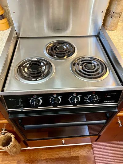 New Dawn Yacht Photos Pics 