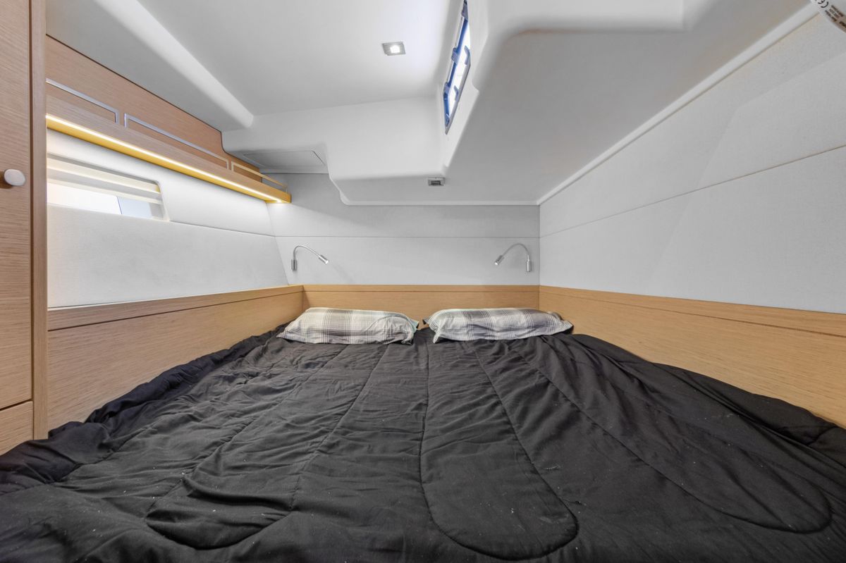 2017 Grand Soleil 52 