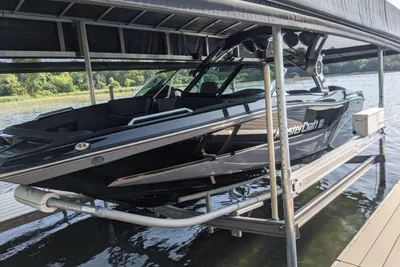 MasterCraft XT22