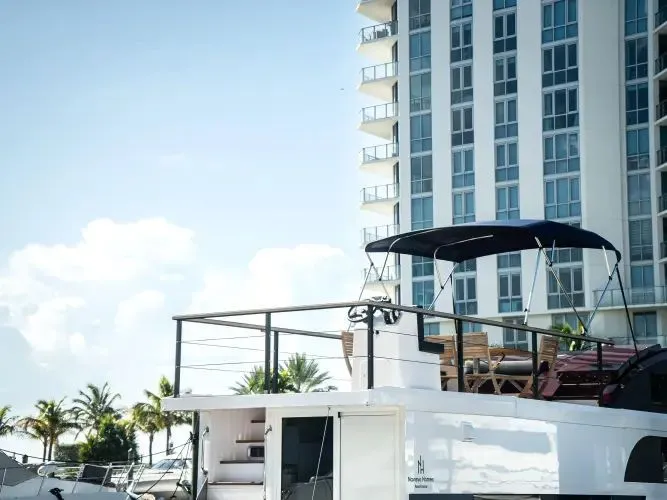  Yacht Photos Pics 2022 Navisyo Homes Nv.08 - Image 13