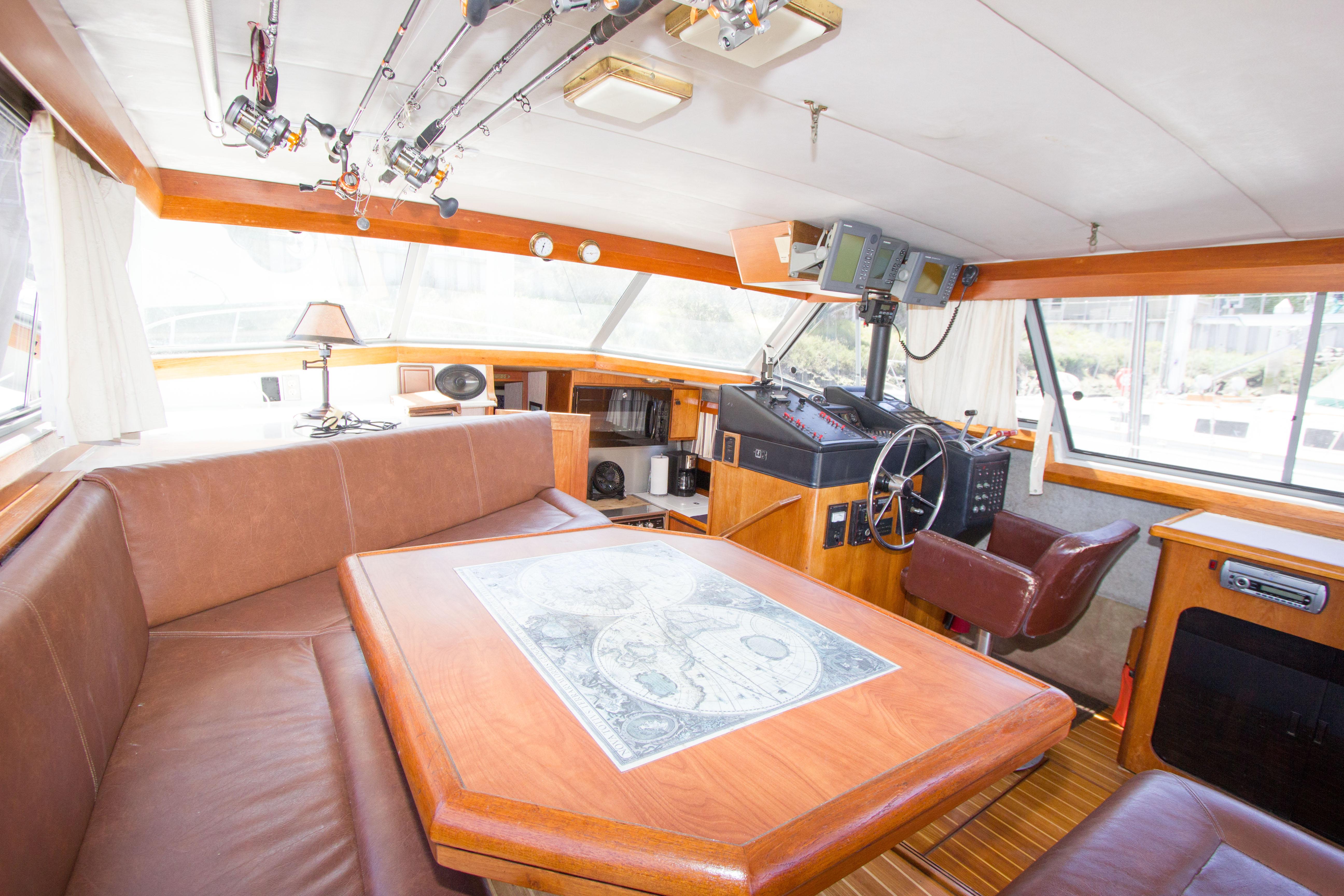 1987 Bayliner 3870 Cruiser for sale - YachtWorld