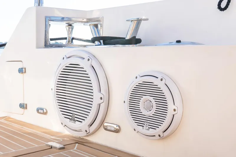 Balliamo Yacht Photos Pics Speakers on 2011 Uniesse 55S yacht deck, featuring JL Audio components.
