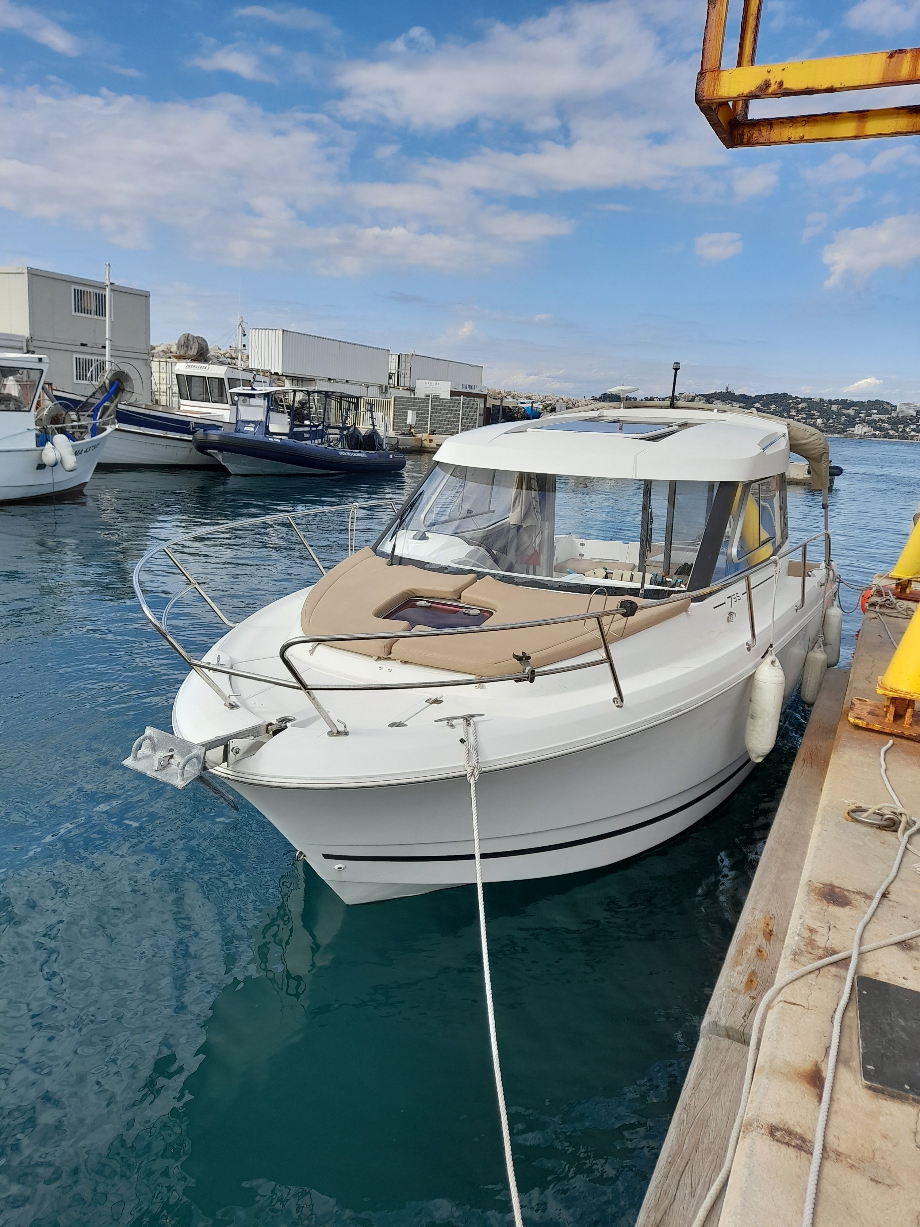 2012 Jeanneau Merry Fisher 755