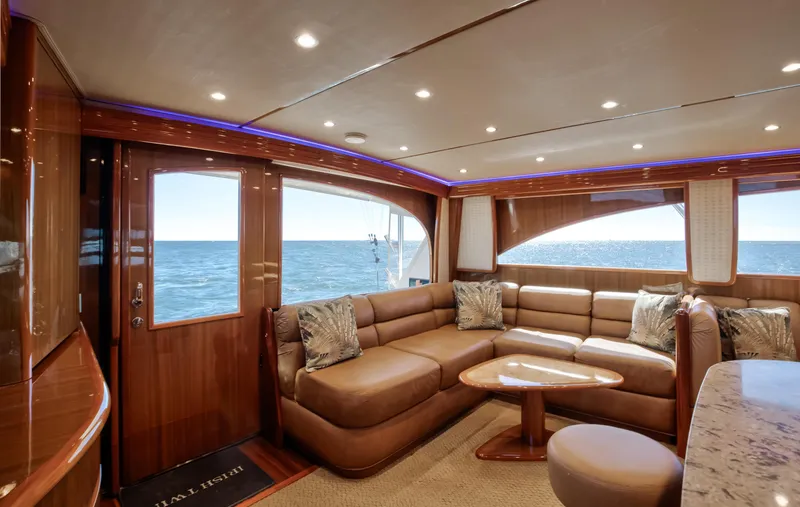 Irish Twin Yacht Photos Pics 