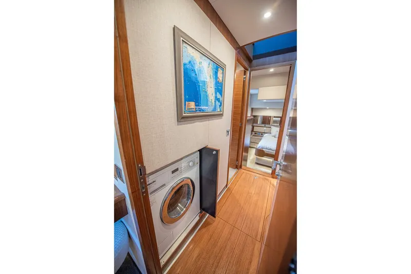 Well Done Yacht Photos Pics 2018 Belize 54 Daybridge - Image 63