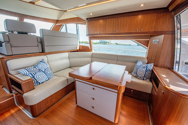 Well Done Yacht Photos Pics 2018 Belize 54 Daybridge - Image 38