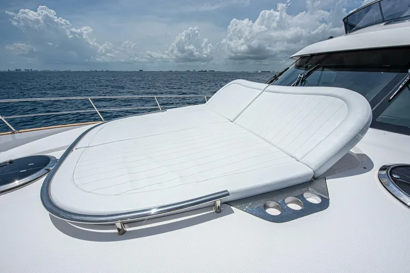 Well Done Yacht Photos Pics 2018 Belize 54 Daybridge - Image 16